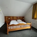 Haus Bambi 3*